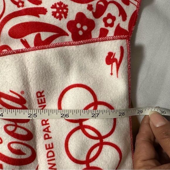 Coca-Cola Red and White Olympics 2014 Scarf unisex - Picture 12 of 13